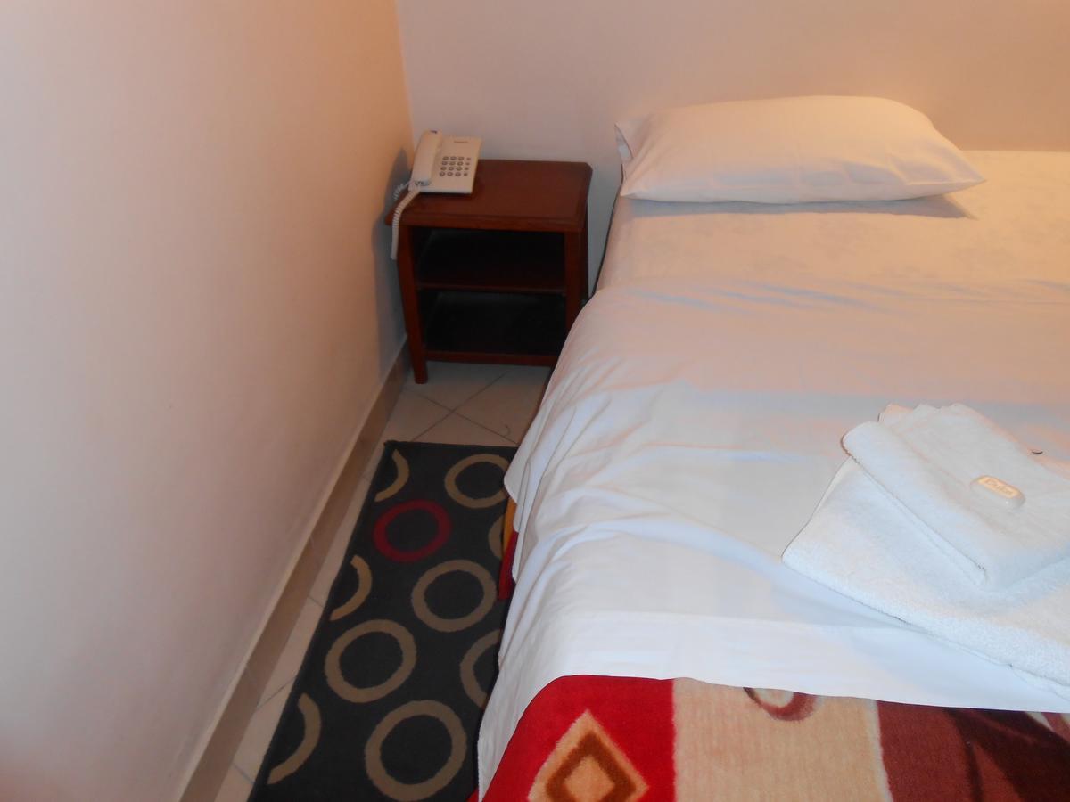 Hotel Florencia 特尔马斯德里奥翁多 外观 照片